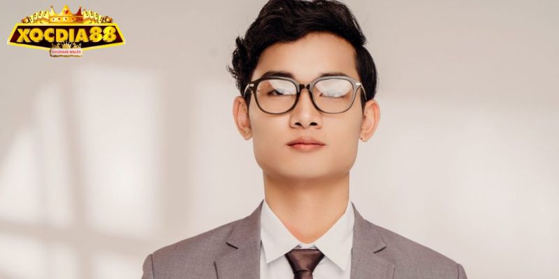 Tiểu sử về CEO Trung Kelvin